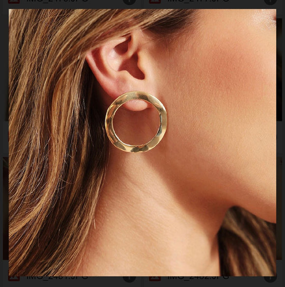 Gorgeous Circle Stud Earring, 18k Gold Filled